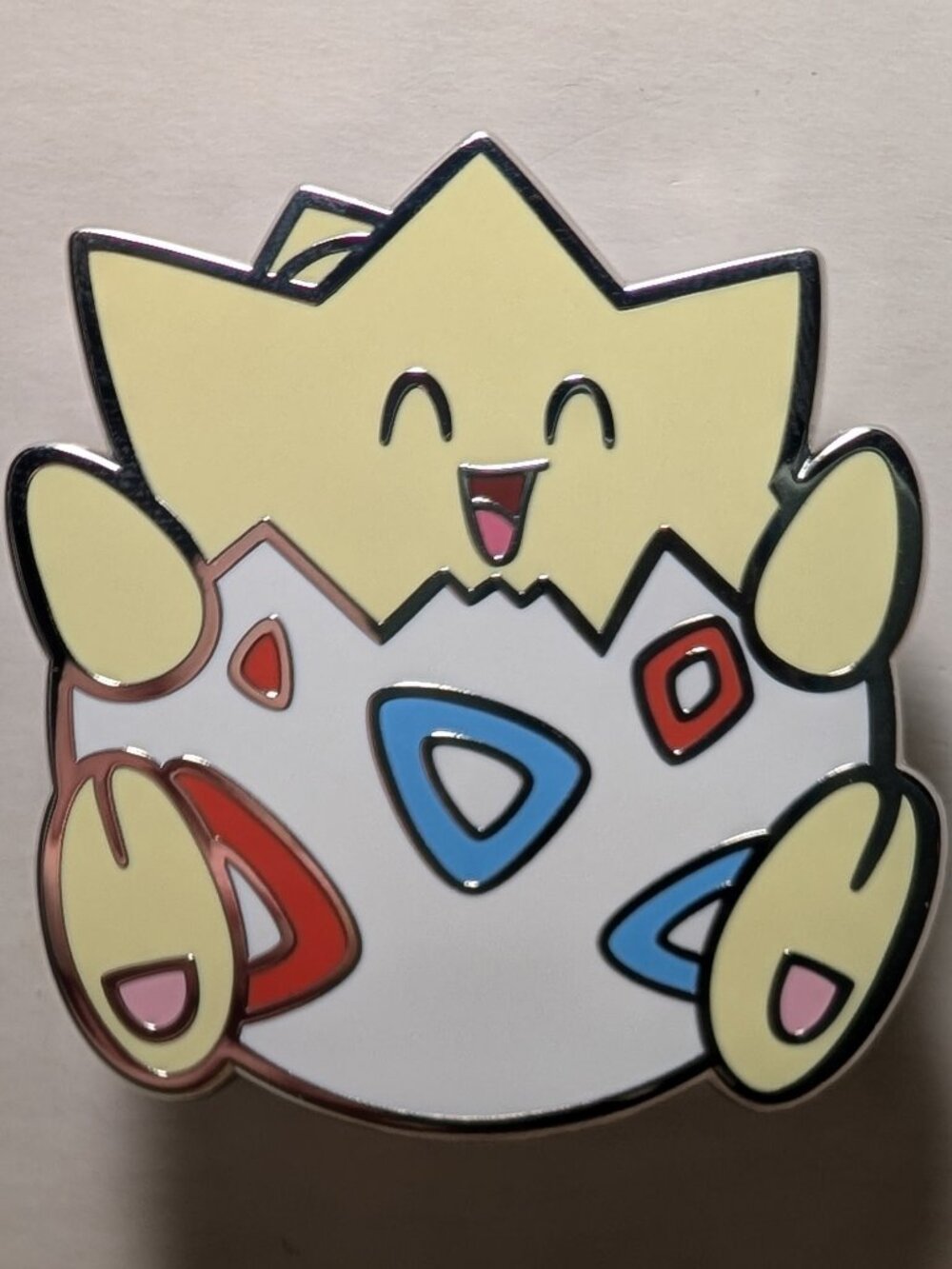 Pokemon TCG Togepi Enamel Pin Official Nintendo Collectible Lapel Badge - Picture 1 of 3